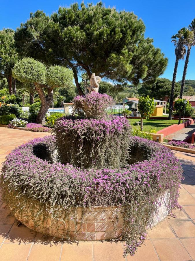 Hotel La Romarine Ramatuelle Eksteriør billede